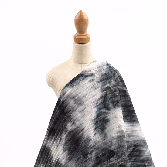 95 % Polyester, 5 % Elastan, Stretch-Rippstrickstoff